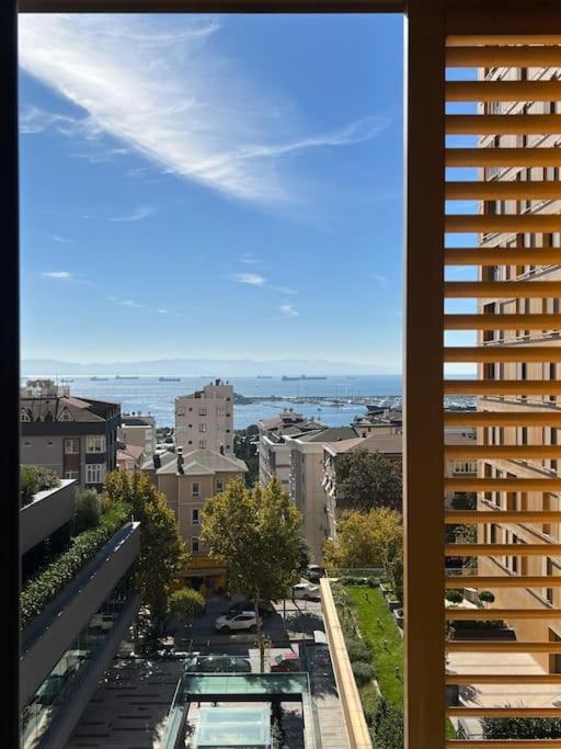 Ultra Luex Deniz Manzarali Site Ici 2+1 * İstanbul