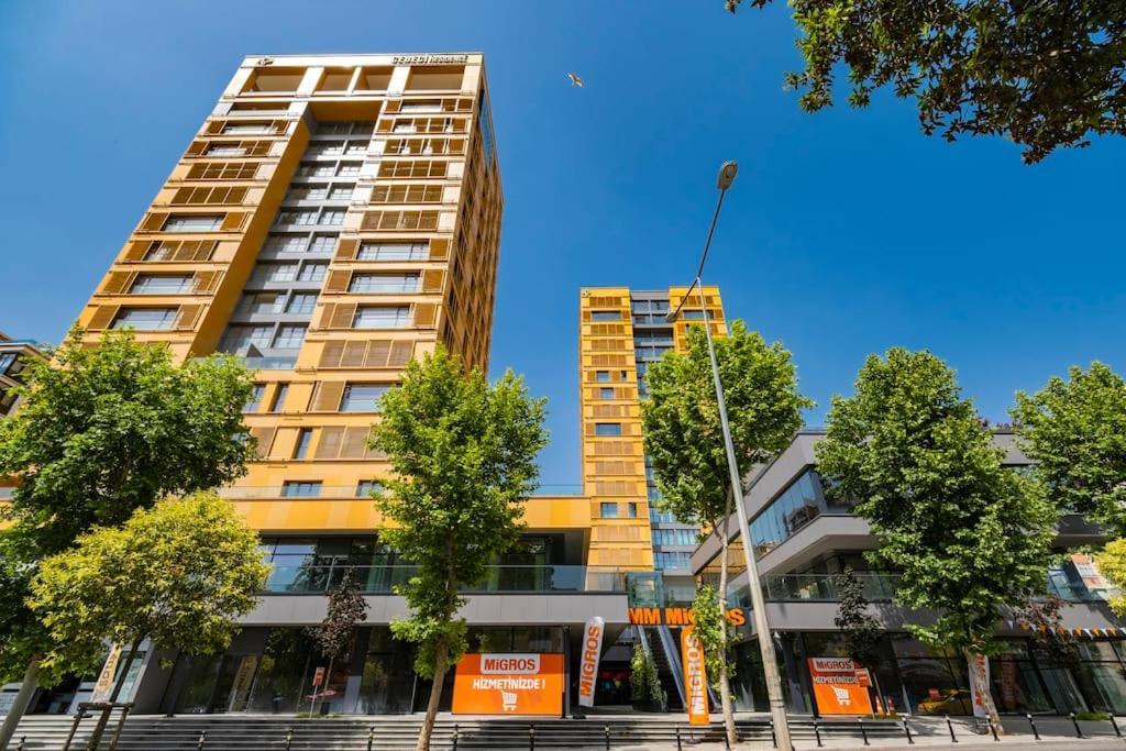 Ultra Luex Deniz Manzarali Site Ici 2+1 İstanbul