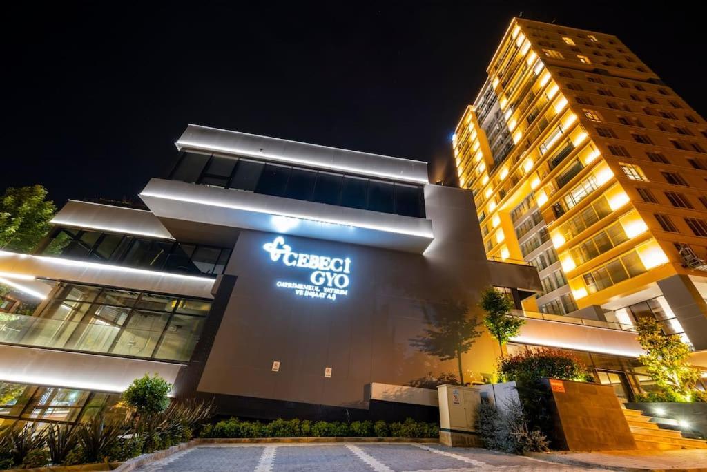 Ultra Luex Deniz Manzarali Site Ici 2+1 Daire İstanbul
