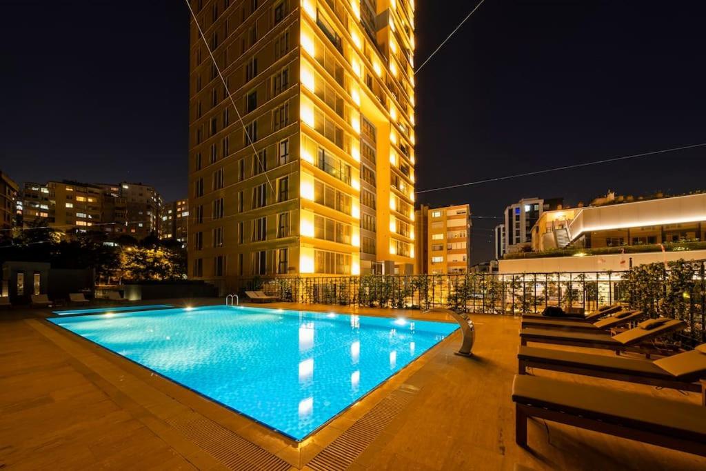Ultra Luex Deniz Manzarali Site Ici 2+1