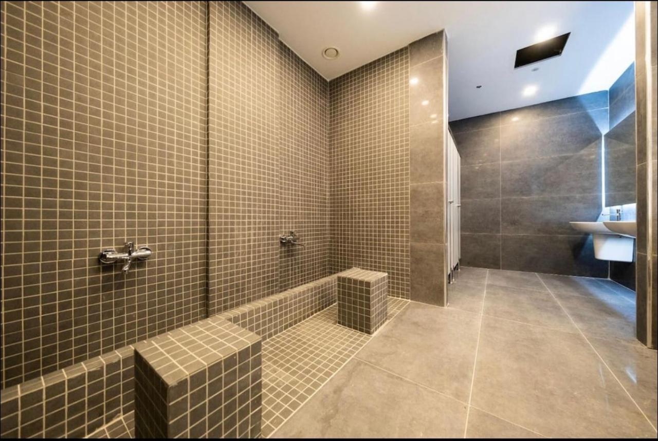Ultra Luex Deniz Manzarali Site Ici 2+1 İstanbul