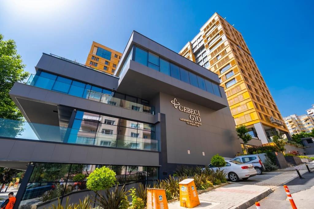Ultra Luex Deniz Manzarali Site Ici 2+1 Apartment
